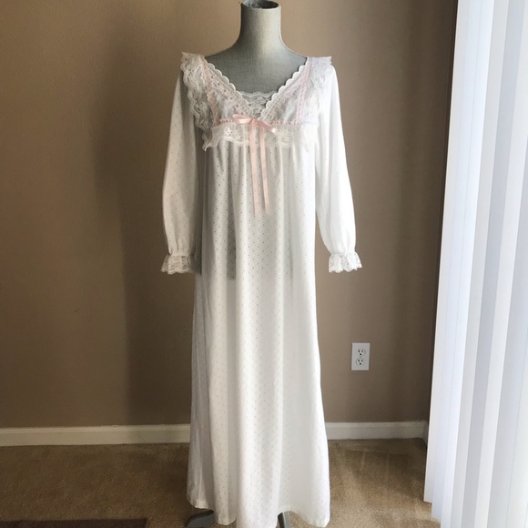 komar Other - Vintage Komar White Burnout Long Nightgown Medium